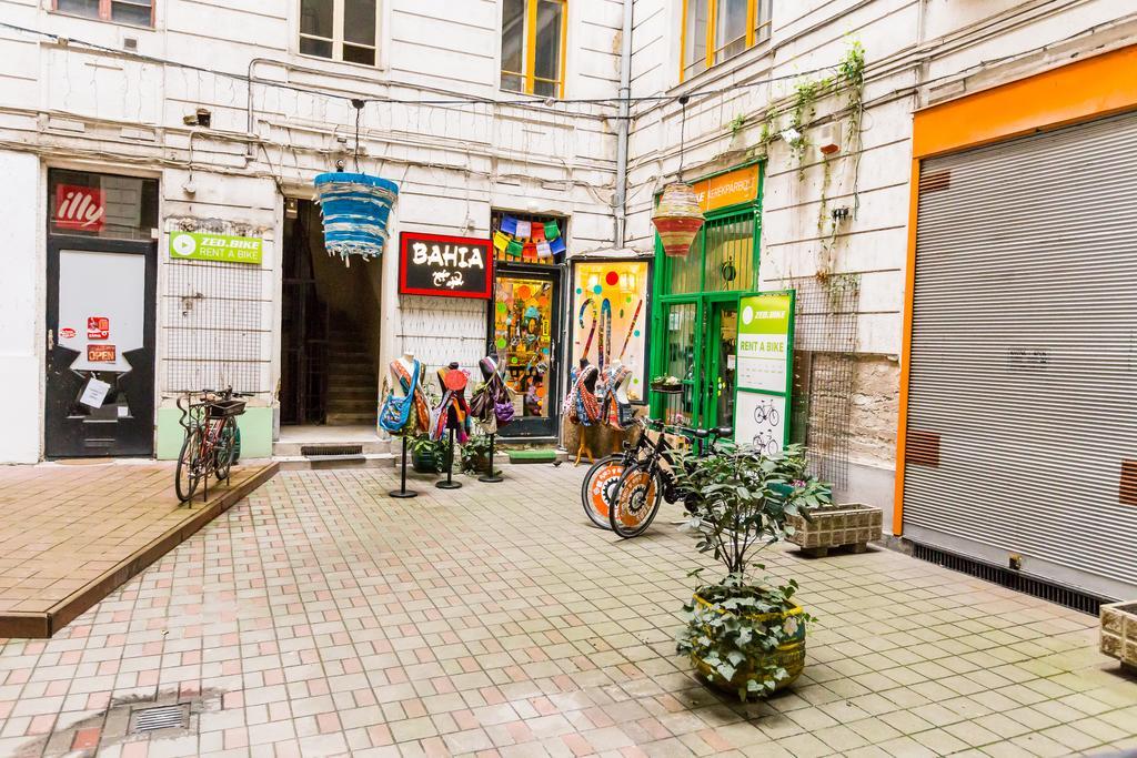 Central Apartments Of Budapesta Exterior foto